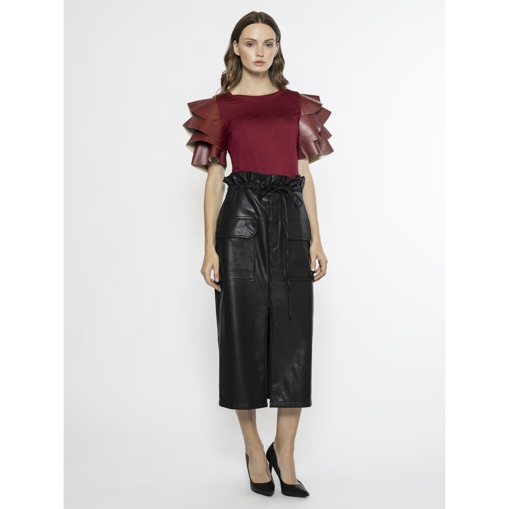 GRACIA‎ NWT Ruffles Pleather Tiered Short Sleeve Top Burgundy T Shirt SMALL